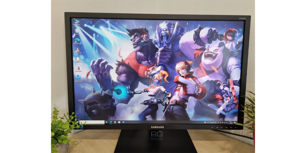 مانیتور استوک SAMSUNG S24E650 24inch